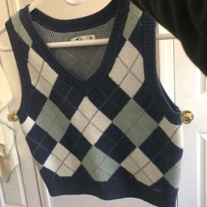 hollister sweater vest